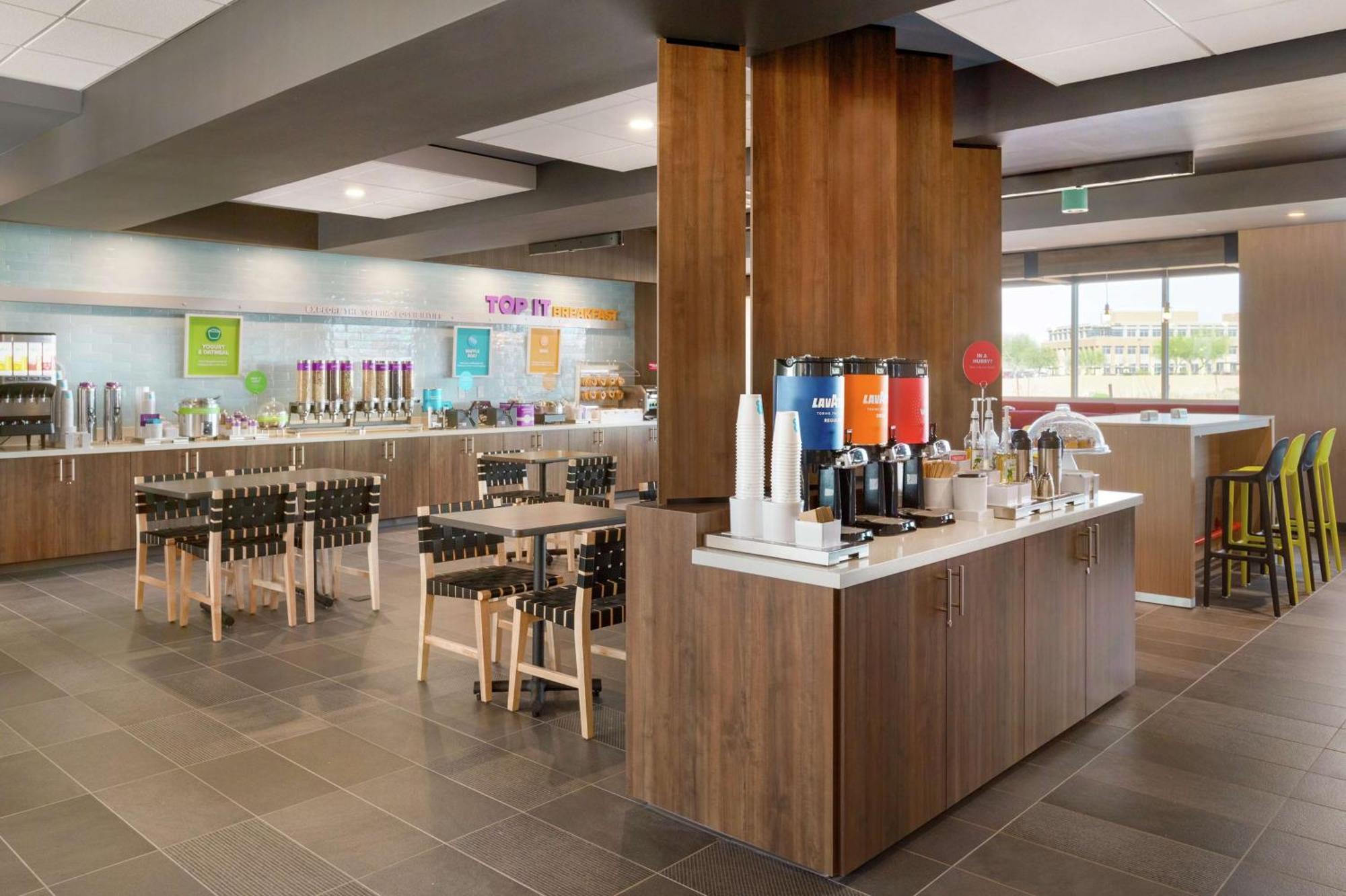 Tru By Hilton Scottsdale Salt River Exterior photo